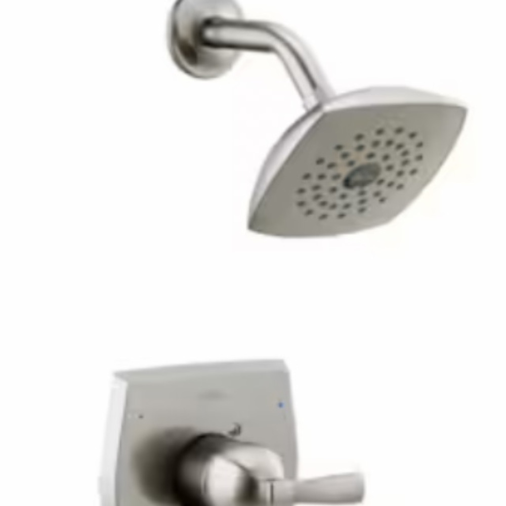 Sleek Silver Shower Faucet Set